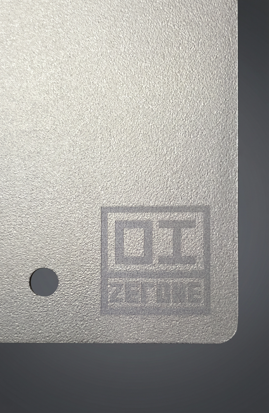 ZERONE Sand Blasted plate – logo and sandblasted surface detail