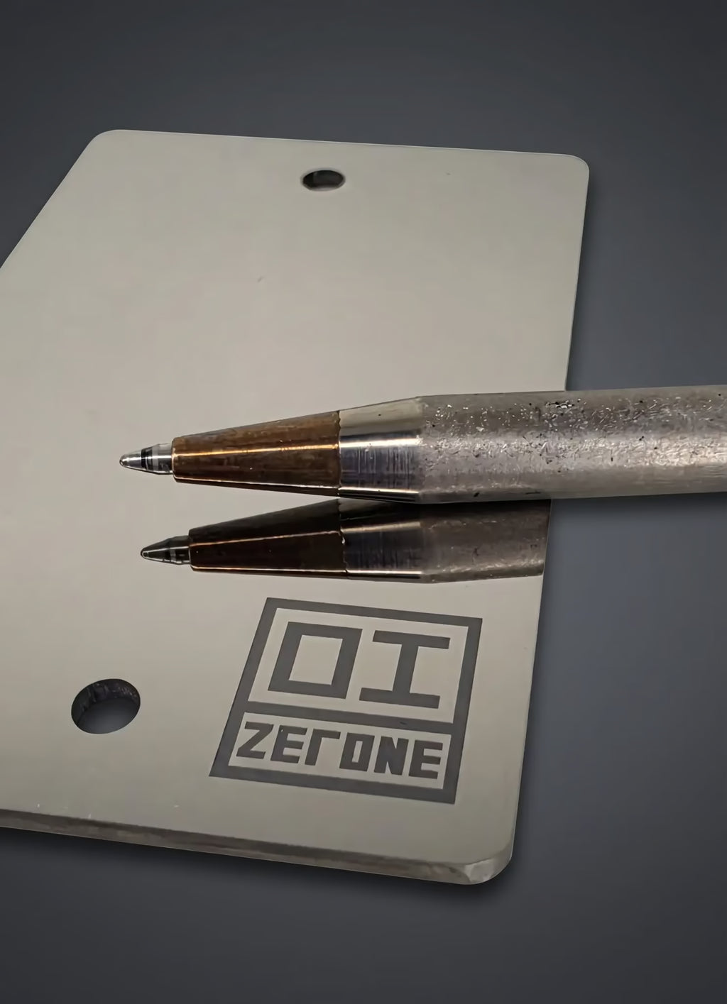 ZERONE Highly Reflective plate with center punch – high resolution detai